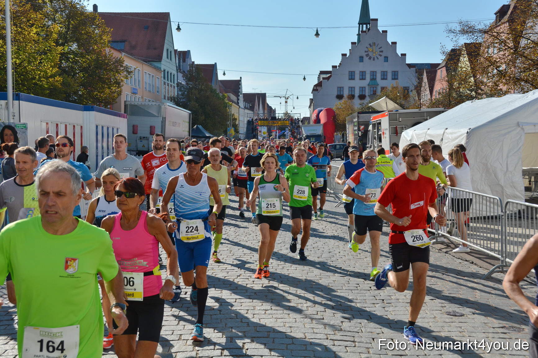 Unterer Markt Stadtlauf Neumarkt 2018 0055
